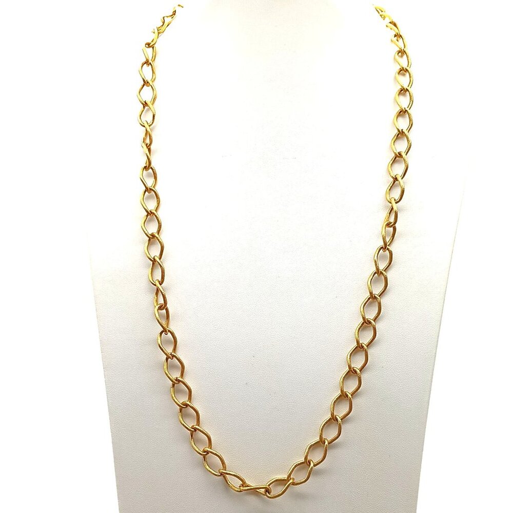 Vintage Gold-Tone Chain Link Necklace With Textured Oval Links & Spring Ring